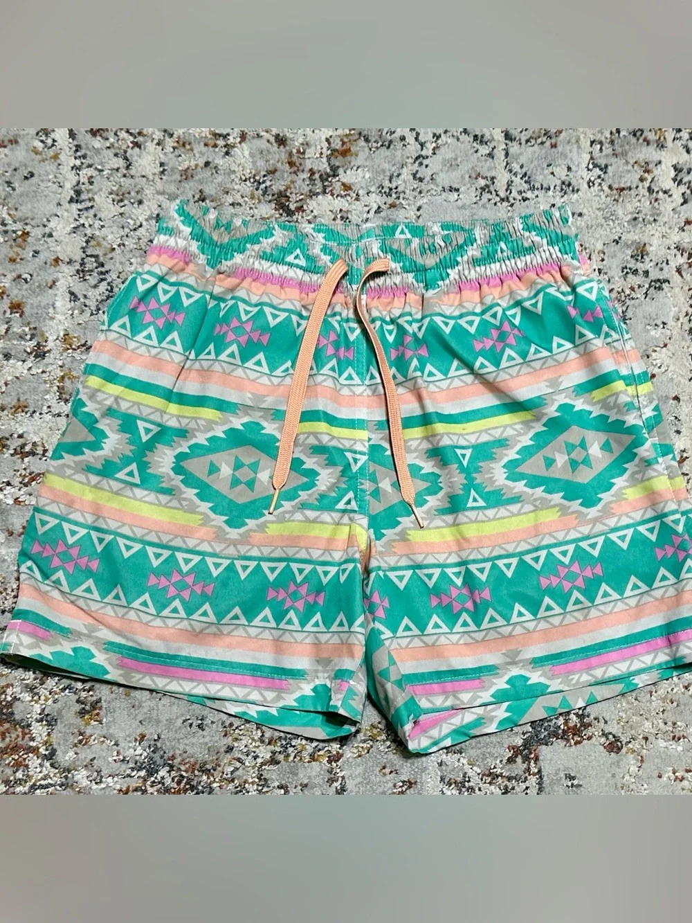 Chubbies The En Fuegos swim trunks aztec geometric pattern size Small